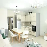 Lejlighed Wake Up To The Sea ,1br On The Promenade *